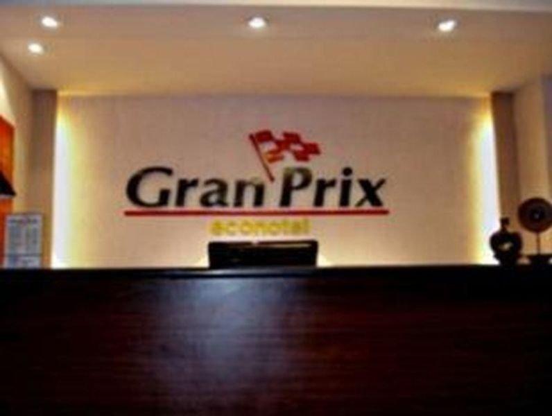 Gran Prix Hotel Pasay マニラ市 エクステリア 写真